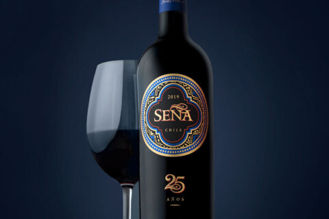 Packaging 25 aniversario Seña. Vino ícono de Chile. Argency, agencia de diseño y publicidad. Mendoza.