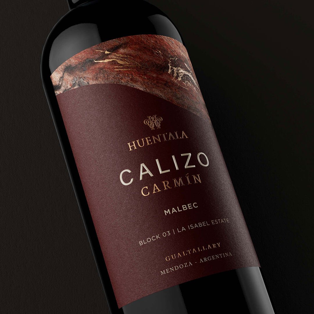 Calizo-carmin_Huentala_Argency_Agencia Creativa. Mendoza, Argentina